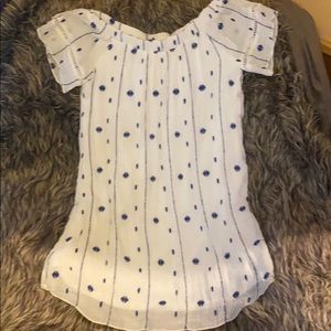 White and blue details dress